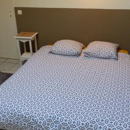 Au Coeur De La Vallee De La Dordogne Apartamento Bretenoux