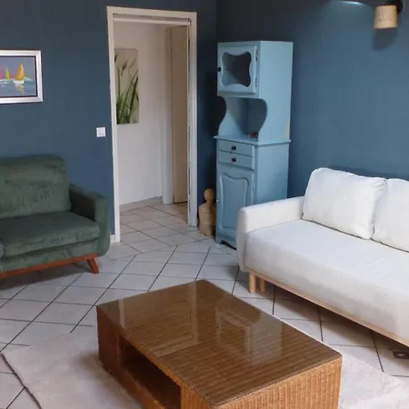 Entier De 90m2 A