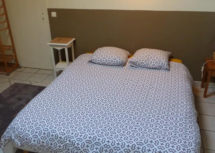 Au Coeur De La Vallee De La Dordogne 公寓 布里特努