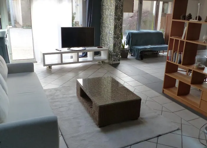 Au Coeur De La Vallee De La Dordogne *