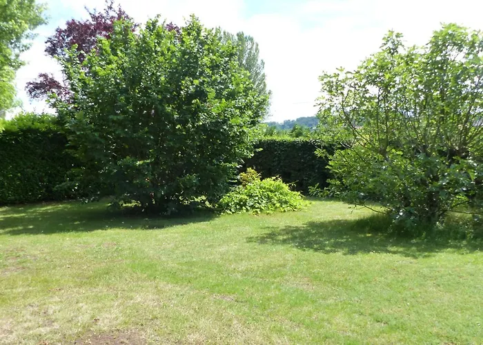 Au Coeur De La Vallee De La Dordogne *